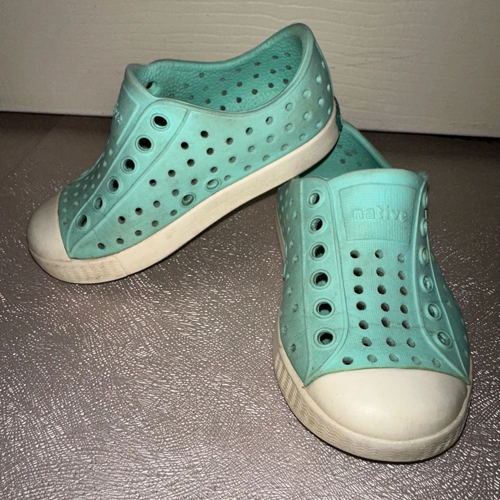 Native Jefferson blue green Slip-On Sneakers C6 casual play athleisure